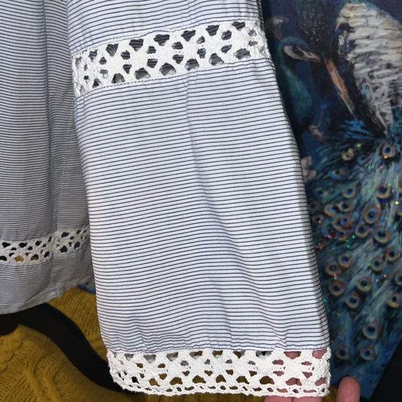 Peck & Peck Size XL V Neckline Blouse - Picture 5 of 14